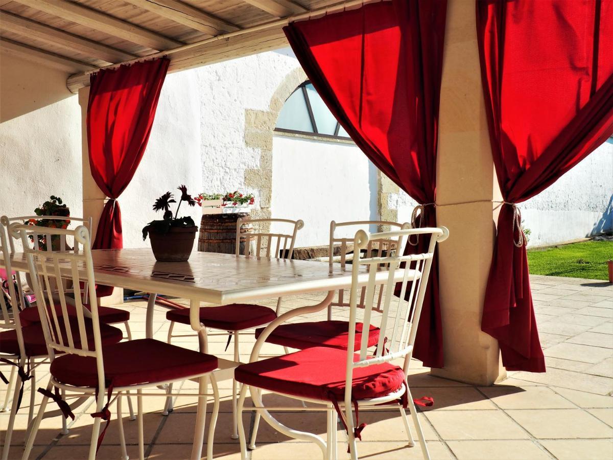 Masseria Salentina Costarella Borgagne Extérieur photo