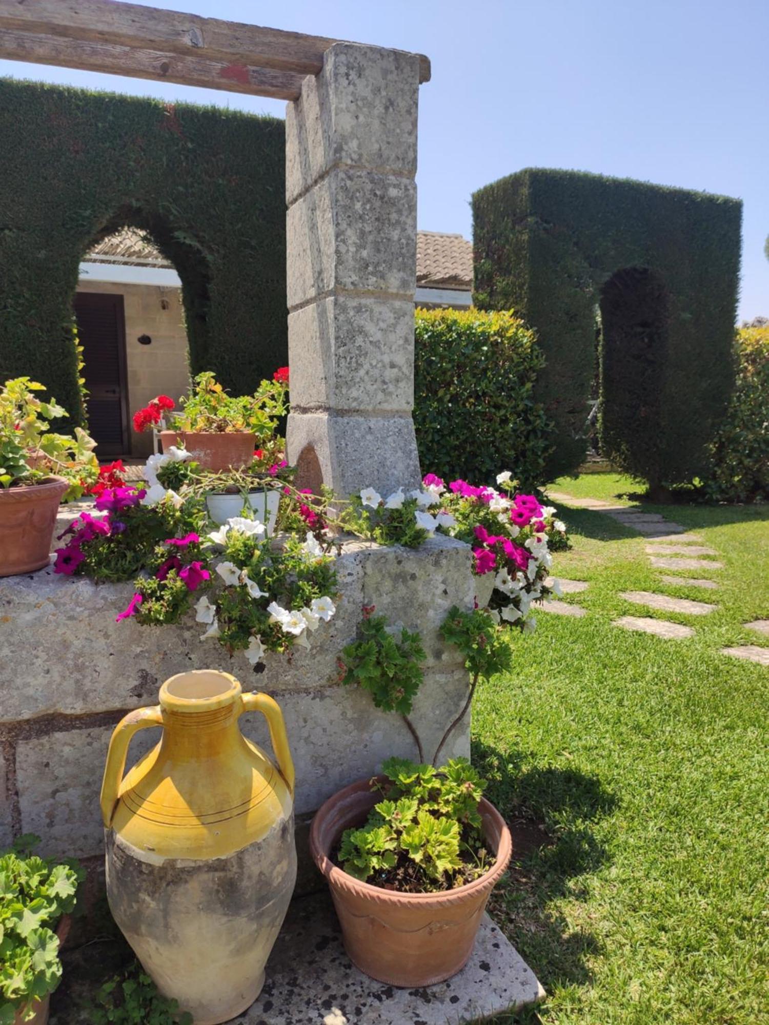 Masseria Salentina Costarella Borgagne Extérieur photo